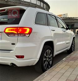 جيب جراند شيروكي